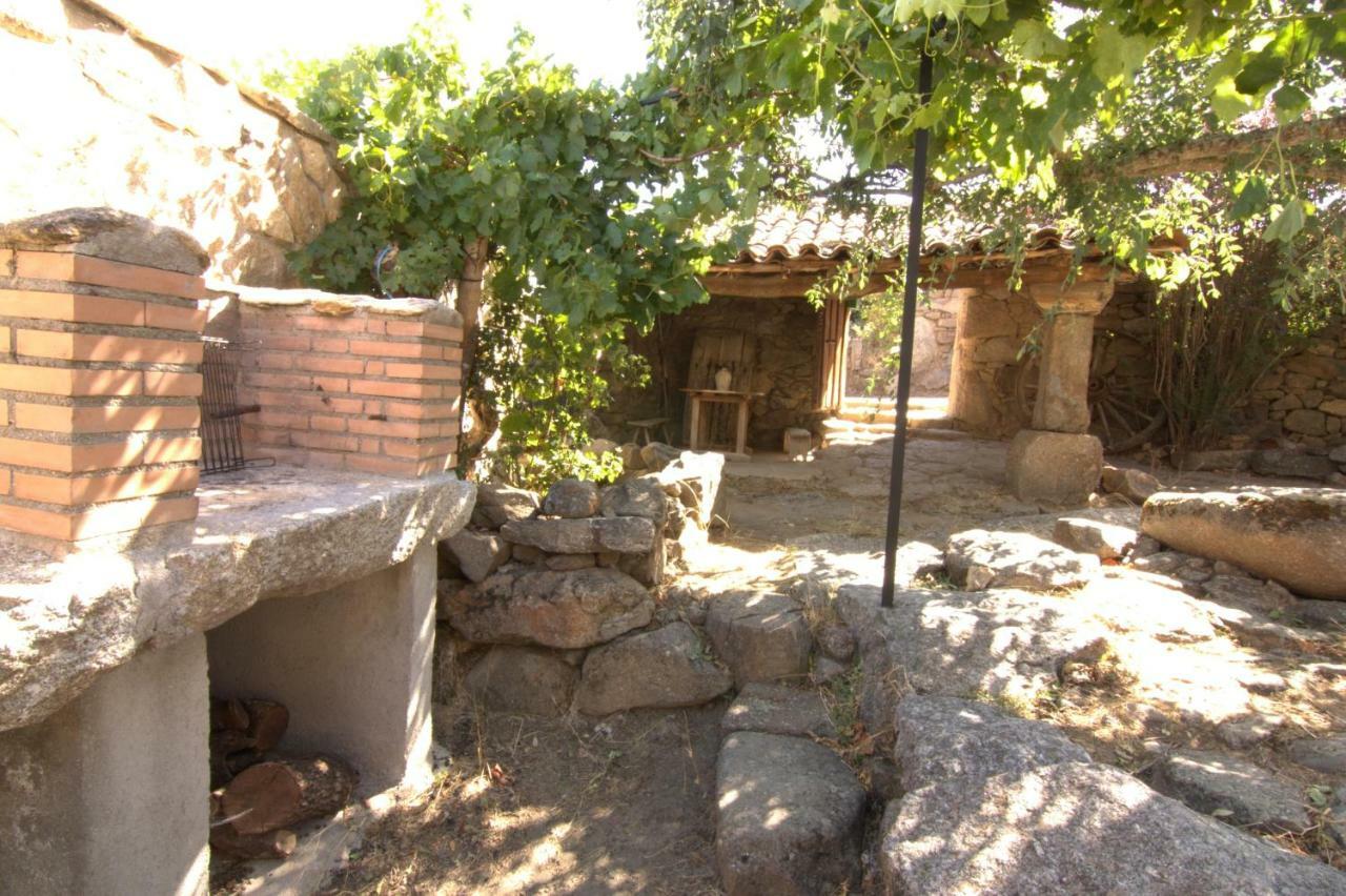 Casas Rurales Lalo Y Chelo La Aldehuela Extérieur photo